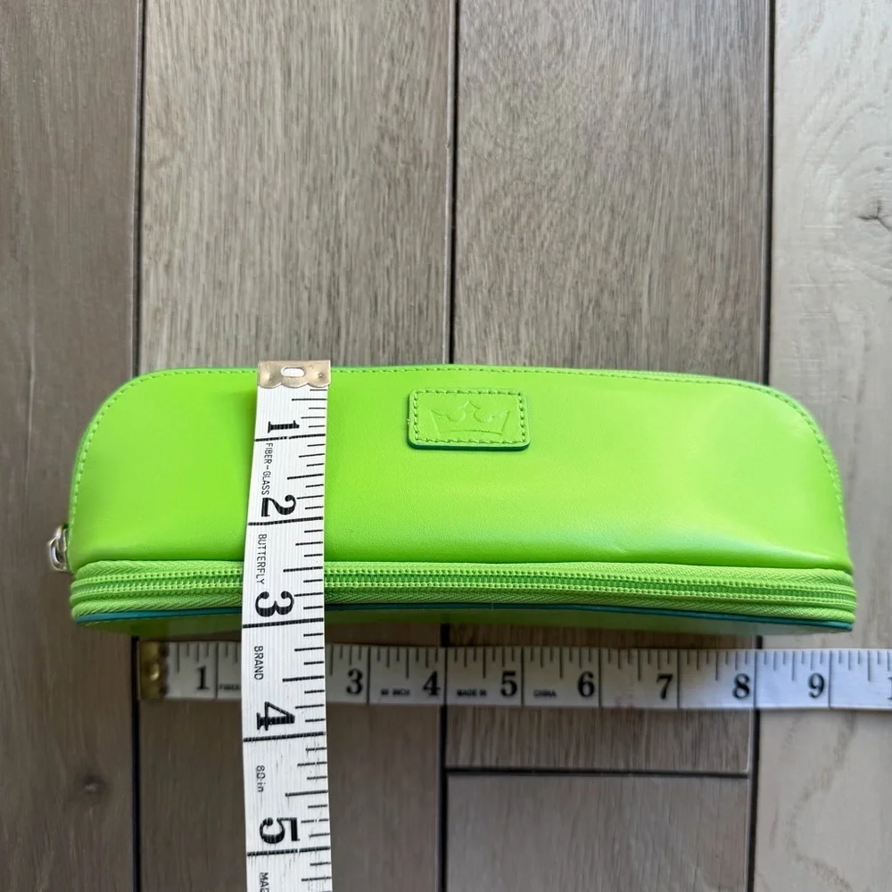 BAEKGAARD Green Leather Pencil Case/Makeup Bag.